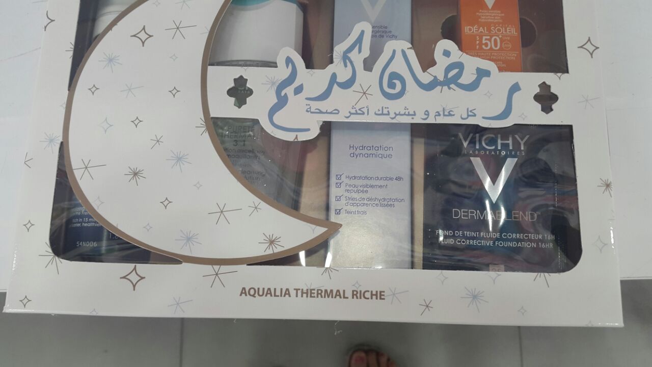 VICHY PACK RAMADAN AQUALIA THERMAL RICHE ECHANTILLON AQUA RICHE FOND DE TEINT DERMABLEND NUMERO 25 + EAU THERMALE MIGNATURE + IDEAL SOLAIRE + PURETE THERMALE