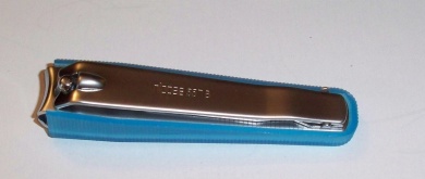 NIPPES SOLINGEN COUPE ONGLES AVEC RECUPERATEUR PETIT MODELE REFERENCE 556B