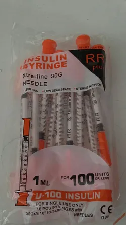 RR PLUS SERINGUES XTRA-FINE 30G NEEDLE 1ML BOITE DE 10