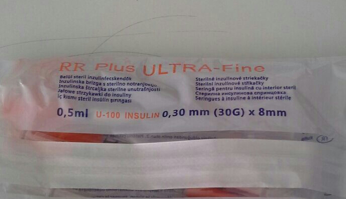 RR PLUS SERINGUES ULTRA-FINE 30G NEEDLE 0.5ML BOITE DE 10