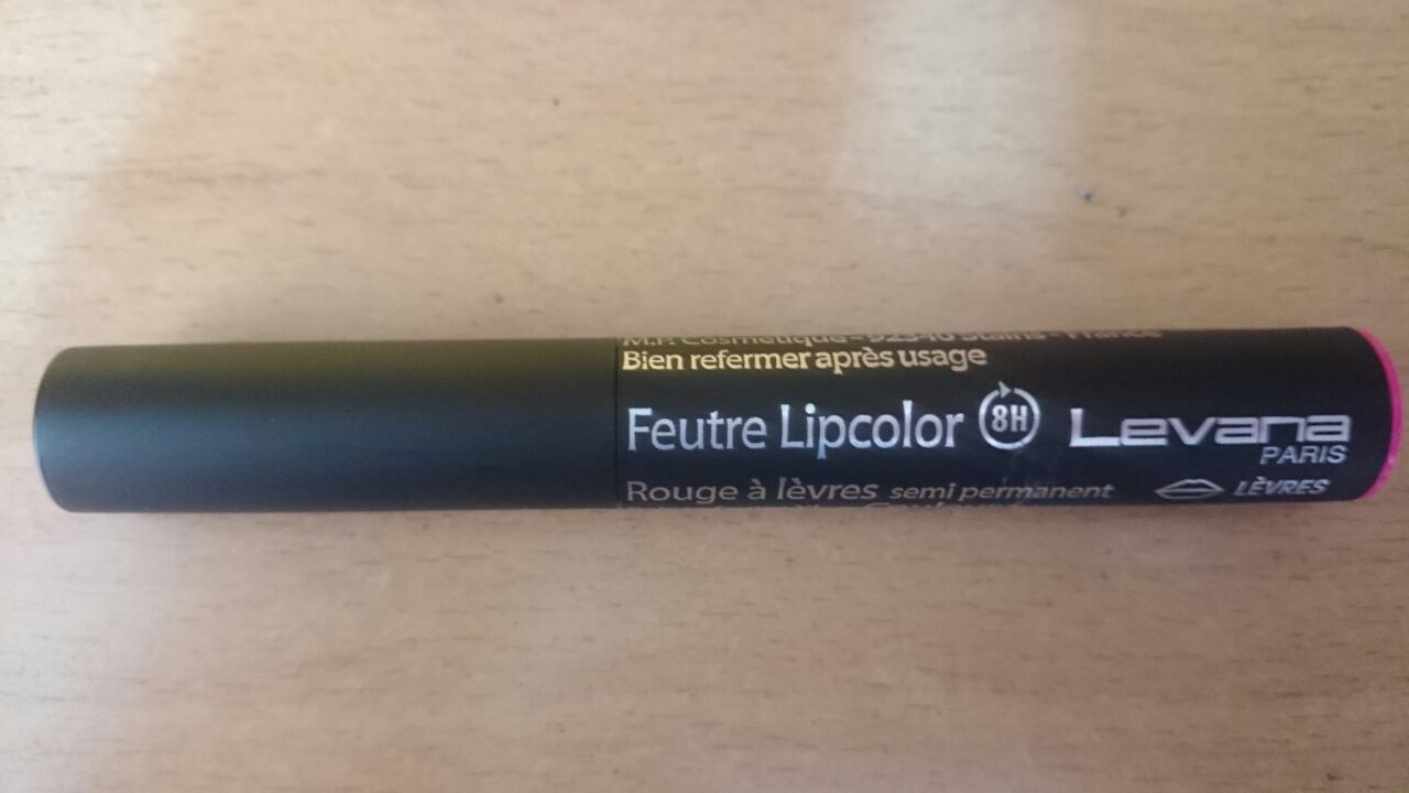 LEVANA FEUTRE LIPCOLOR ROUGE A LEVRES 8H NUMERO 56