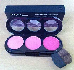 MAC 3 COLOR FLOWER GOLD ROUGE PALETTE NUMERO 04