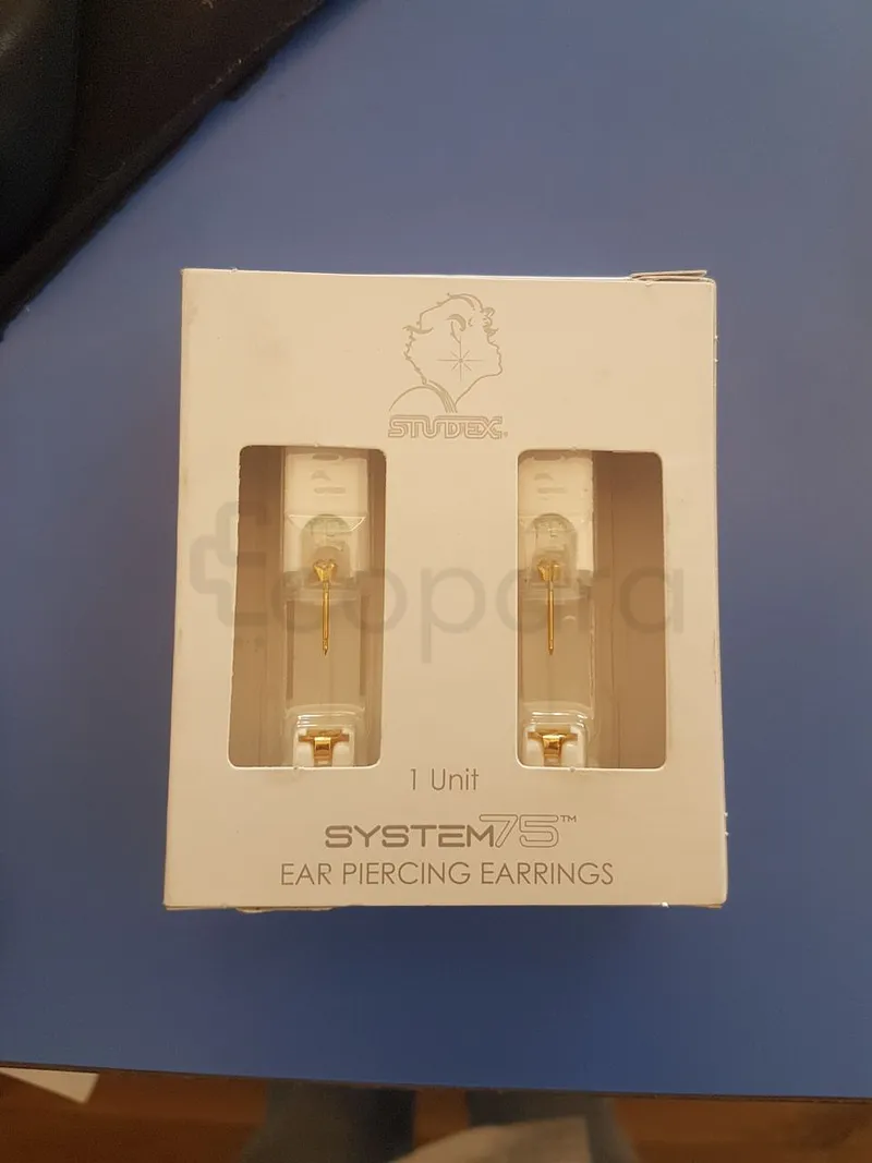 STUDEX BOUCLE GOLD PALET 3MM*3MM REFERENCE 7511-0400