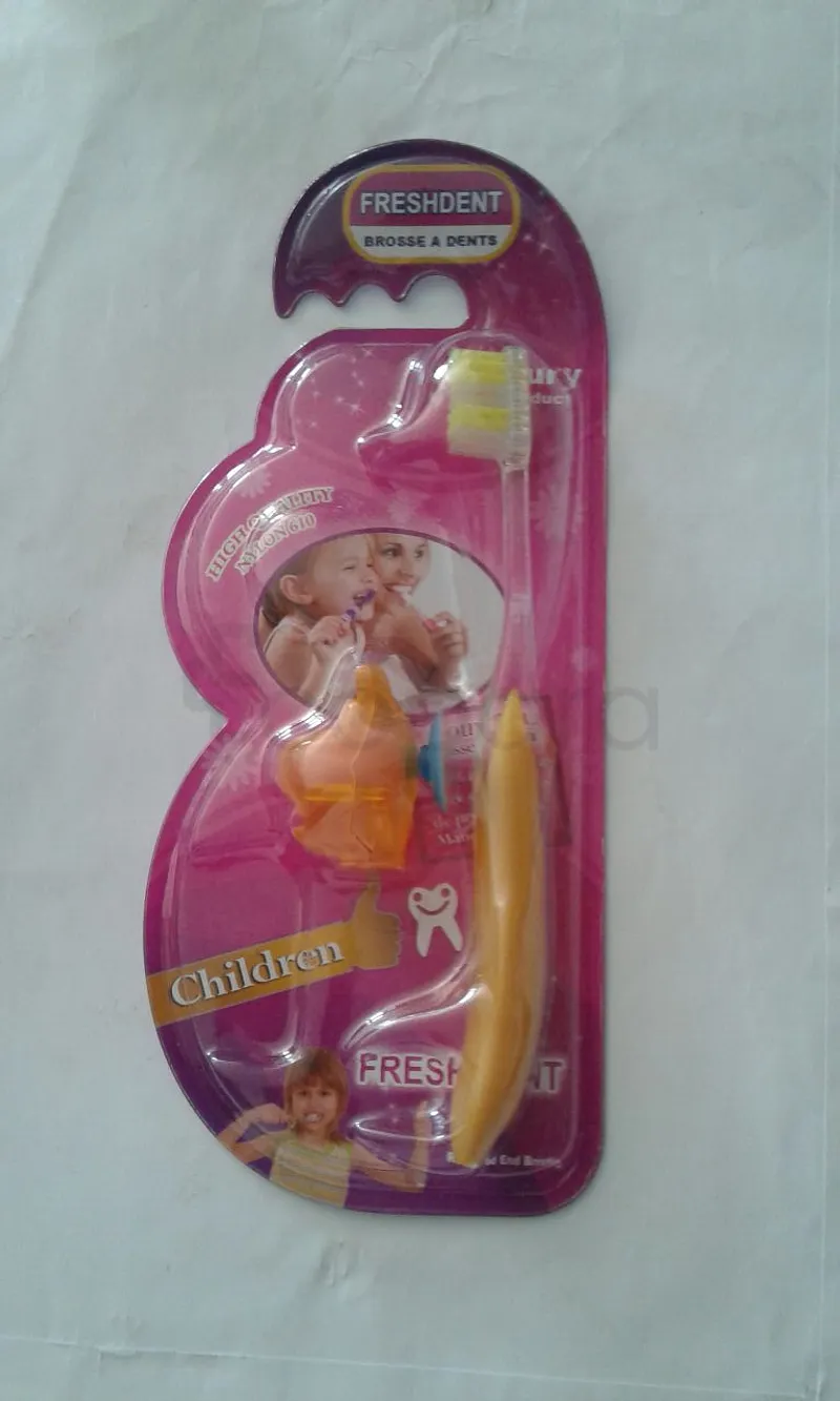 FRESHDENT BROSSE A DENTS ENFANT REFERENCE CG-0512