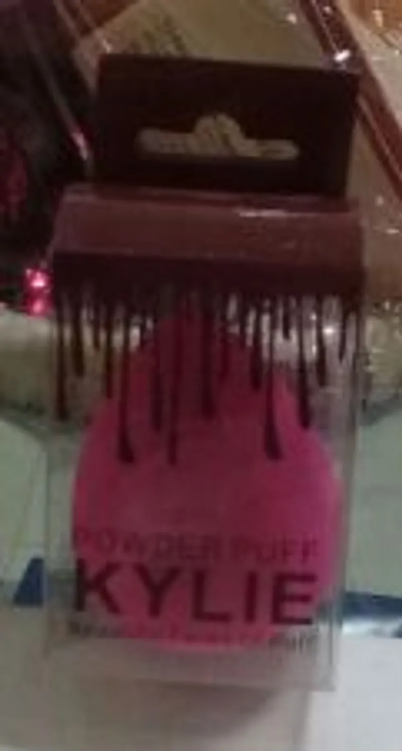 KYLIE POWDER PUFF BEAUTIFUL FACES BEAUTY BLENDER ROSE