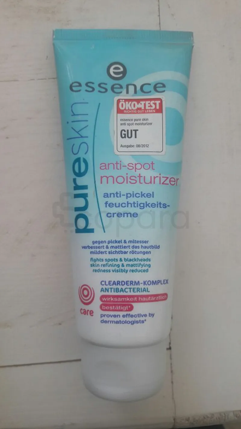 ESSENCE PURE SKIN ANTI-SPOT MOISTURIZER 75ML
