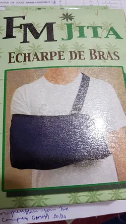 FM JITA ECHARPE DE BRAS