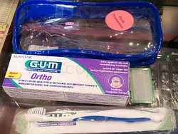 GUM TROUSSE ORTHO DENTIFRICE + BROSSE A DENTS BLEU REFERENCE 003
