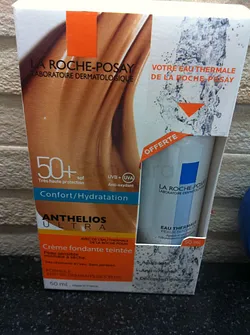 LA ROCHE POSAY ANTHELIOS XL CREME FONDANTE TEINTEE SPF50+ 50ML + EAU THERMALE 50ML