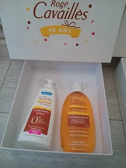 ROGE CAVAILLES PACK 90 ANS DERMAZERO CREME LAVANTE HYDRATANTE 300ML + HUILE BAIN ET DOUCHE VELOUTANTE 500ML