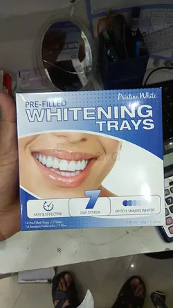 BEAMING WHITE PRE-FILLED WHITENING TRAYS 7 DAY SYSTEM BOITE DE 14