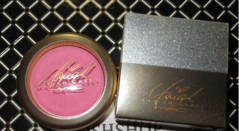 MAC MARIAH CAREY YOU'VE GOT ME FEELING POWDER BLUSH NC35