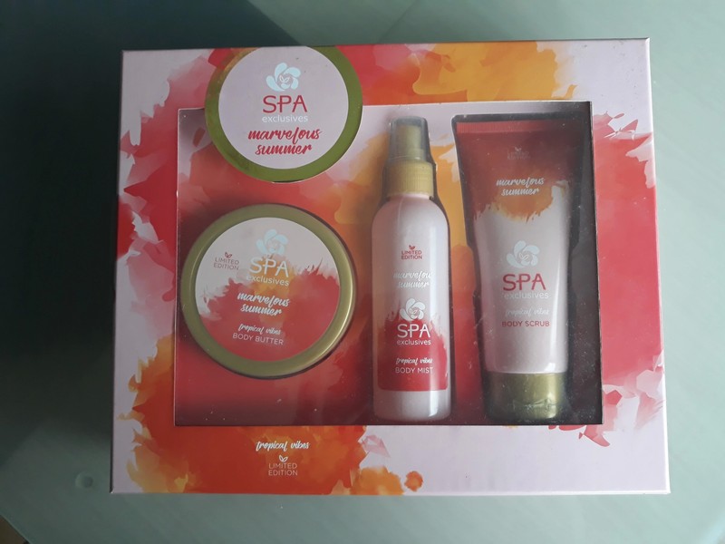 SPA EXCLUSIVES MARVELOUS SUMMER COFFRET SPA BODY BUTTER 200ML + DODY MIST 150ML + BODY SCRUB 150ML