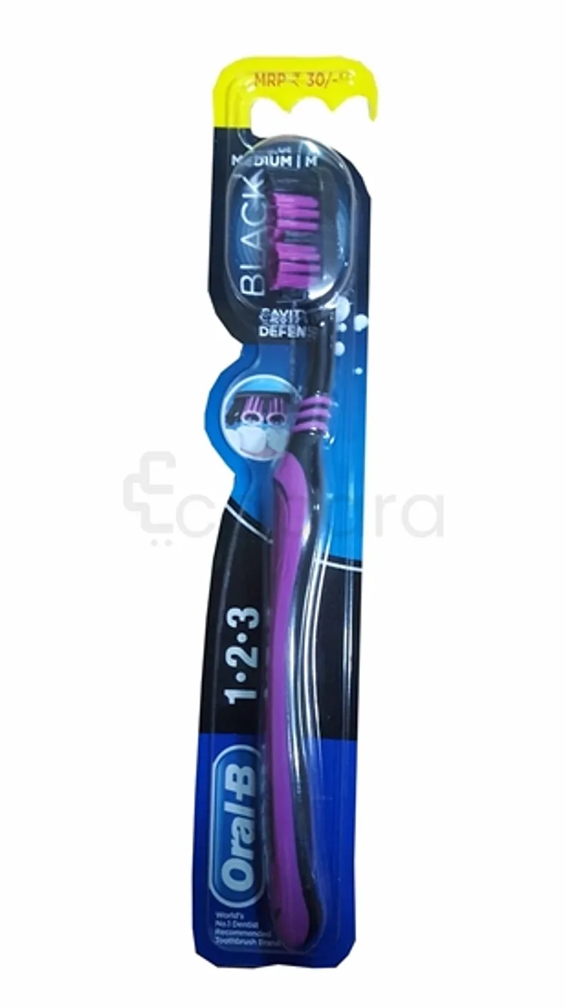 ORAL-B CAVITY DEFENSE 123 MEDIUM BLACK BROSSE A DENTS
