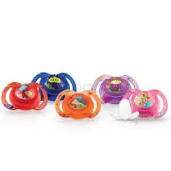 NUBY SUCETTE EN SILICONE BOWTIE OVAL 0-6MOIS REFERENCE ID5816SFSN