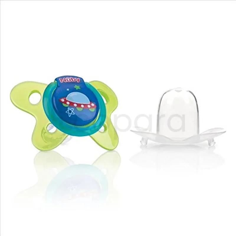 NUBY SUCETTE EN SILICONE OVAL CLASSIC AVEC COUVERCLE 6-18MOIS REFERENCE 20-ID5857MFS