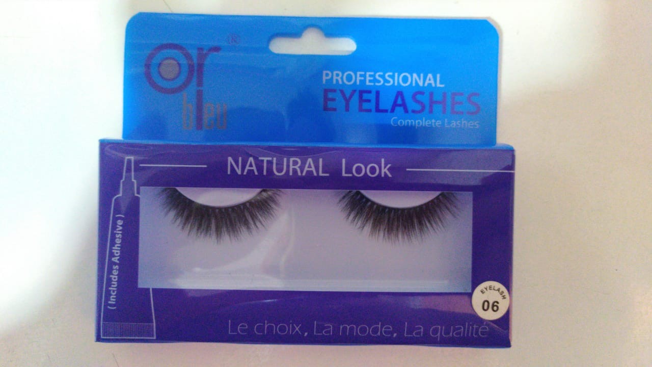 SPC NATURAL LOOK EYELASHES NUMERO 06
