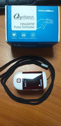 OXY WATCH SATUROMETRE FINGERTRIP PULSE OXIMETER