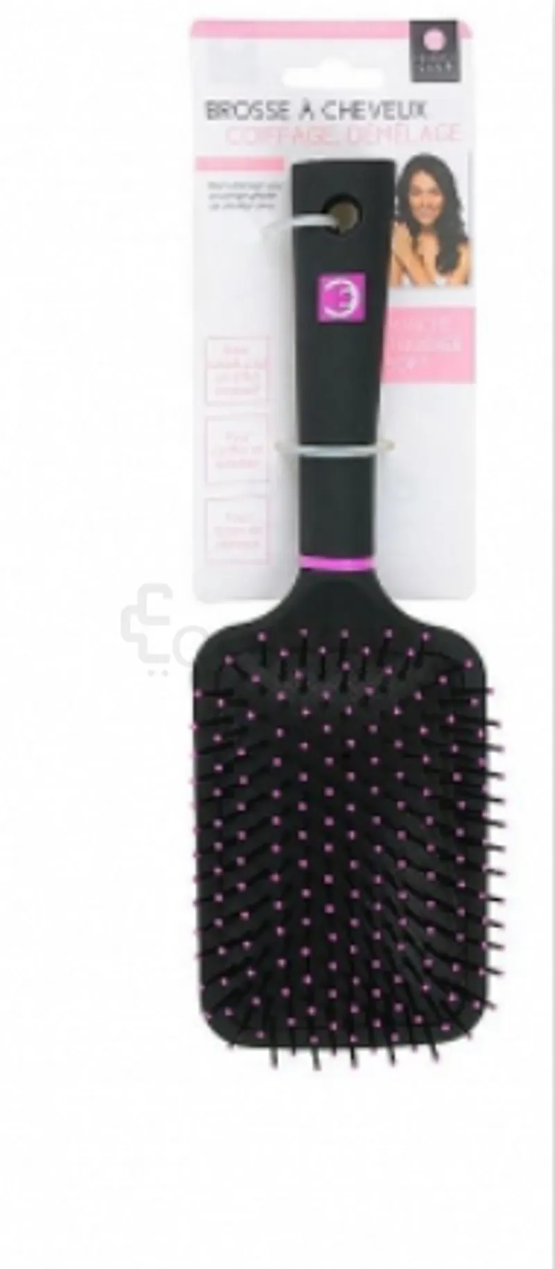 COSMETIC CLUB BROSSE A CHEVEUX CARREE