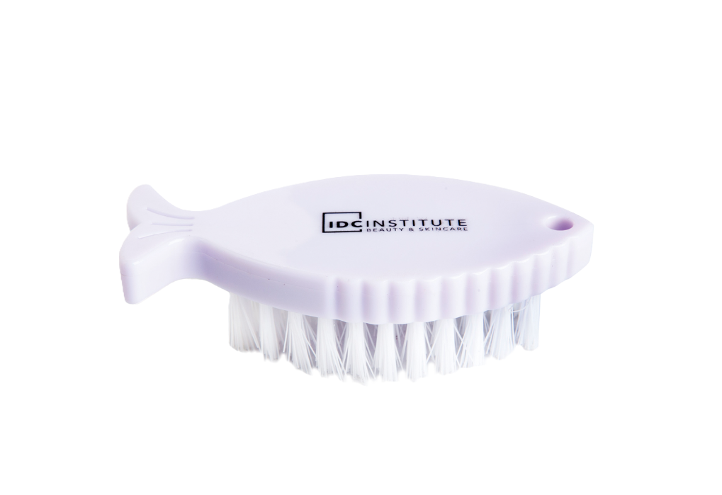 IDC INTITUTE BROSSE A ONGLES